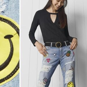 STS BLUE TOMBOY SKINNY SLOUCH PATCH JEAN SIZE 24 LIKE NEW!